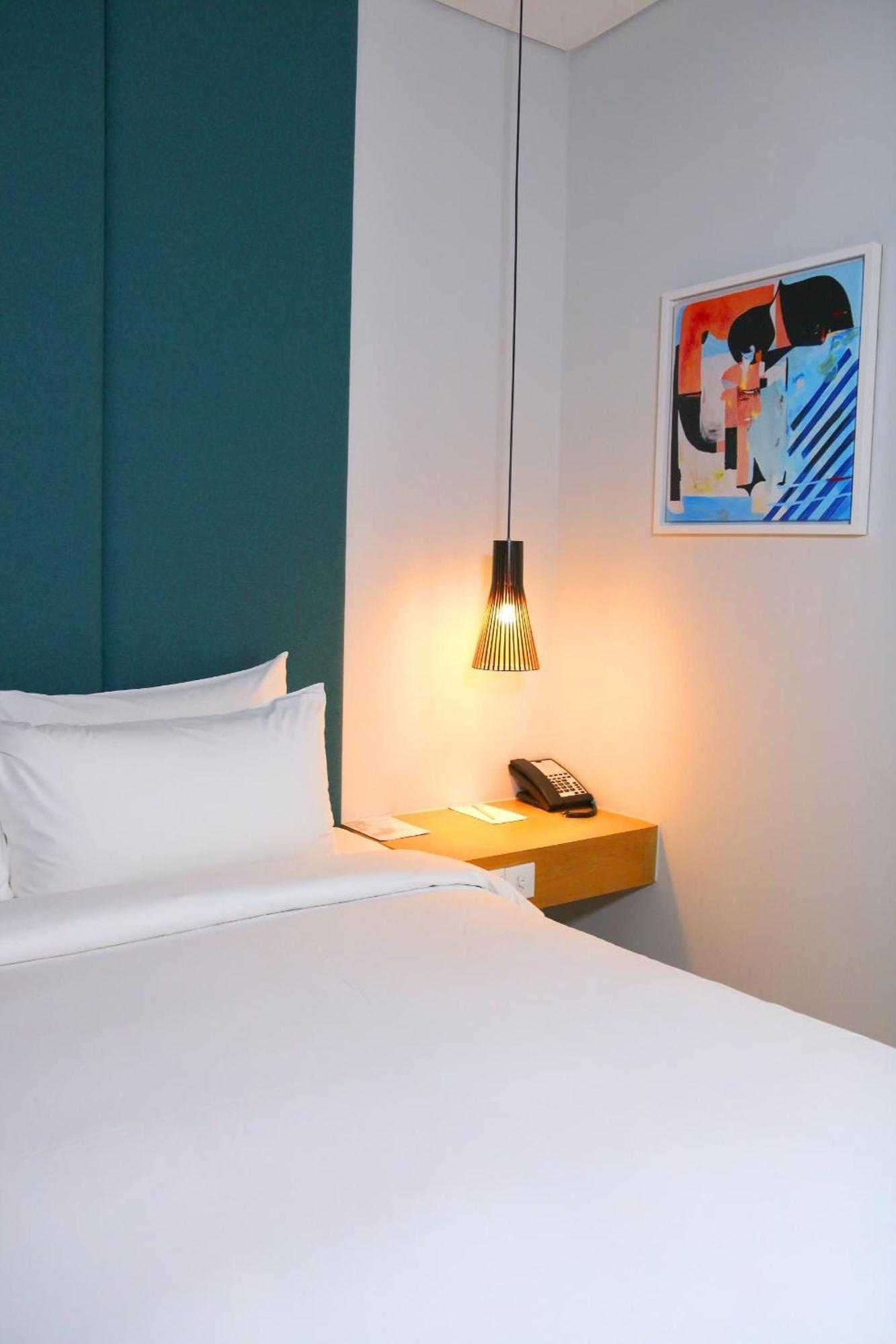 Novotel Living Saigon South Ho Chi Minh City Bagian luar foto