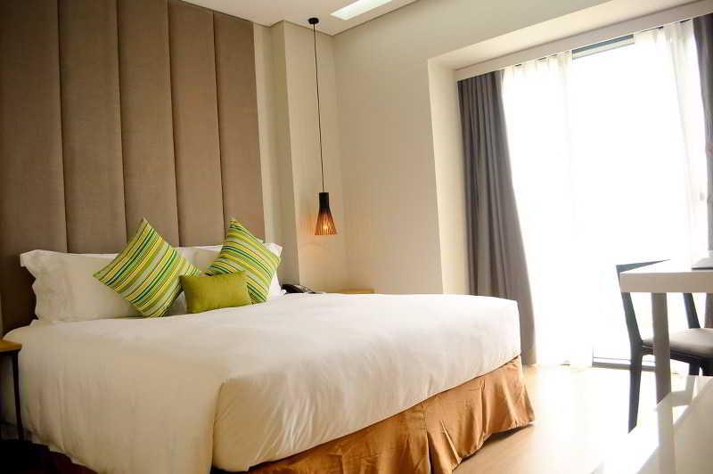 Novotel Living Saigon South Ho Chi Minh City Bagian luar foto